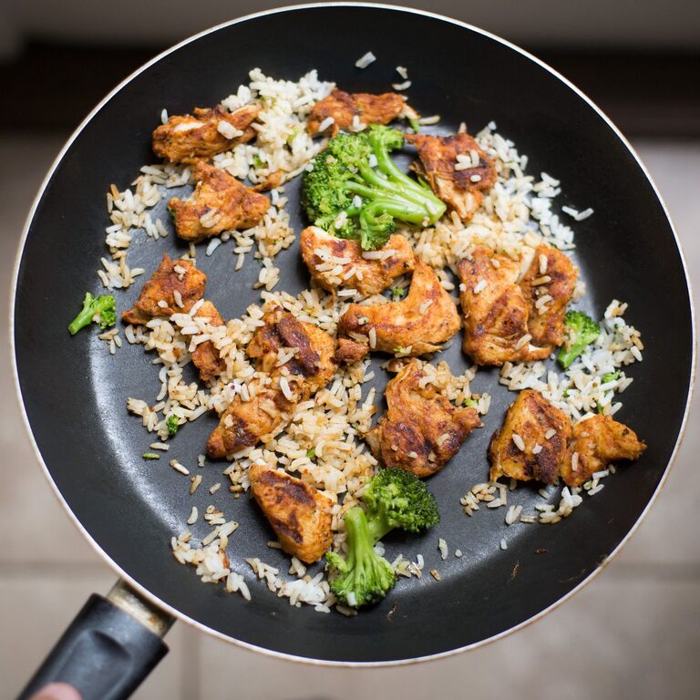Easy Tips to Make Dinner Cleanup Faster and Less Stressful